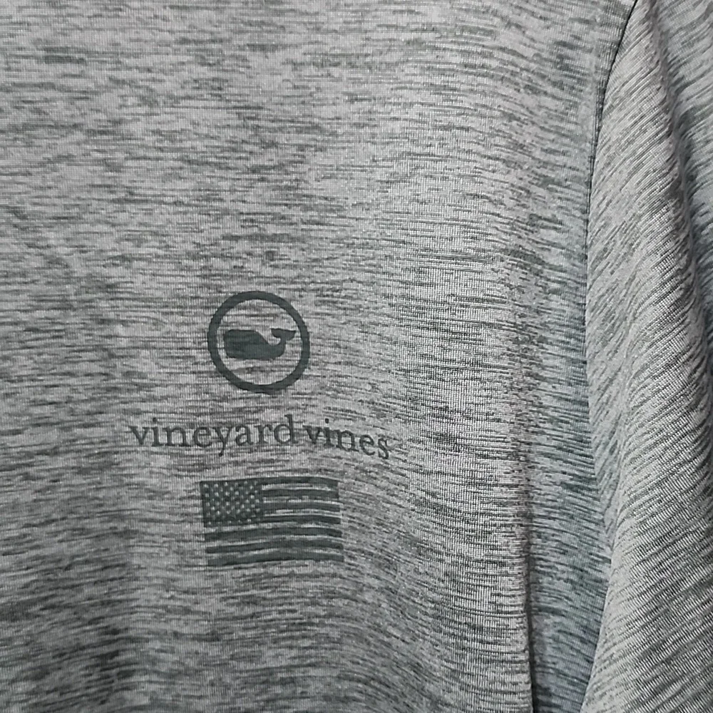Vineyard Vines Men's T-Shirt Size small - Picture 3 of 7